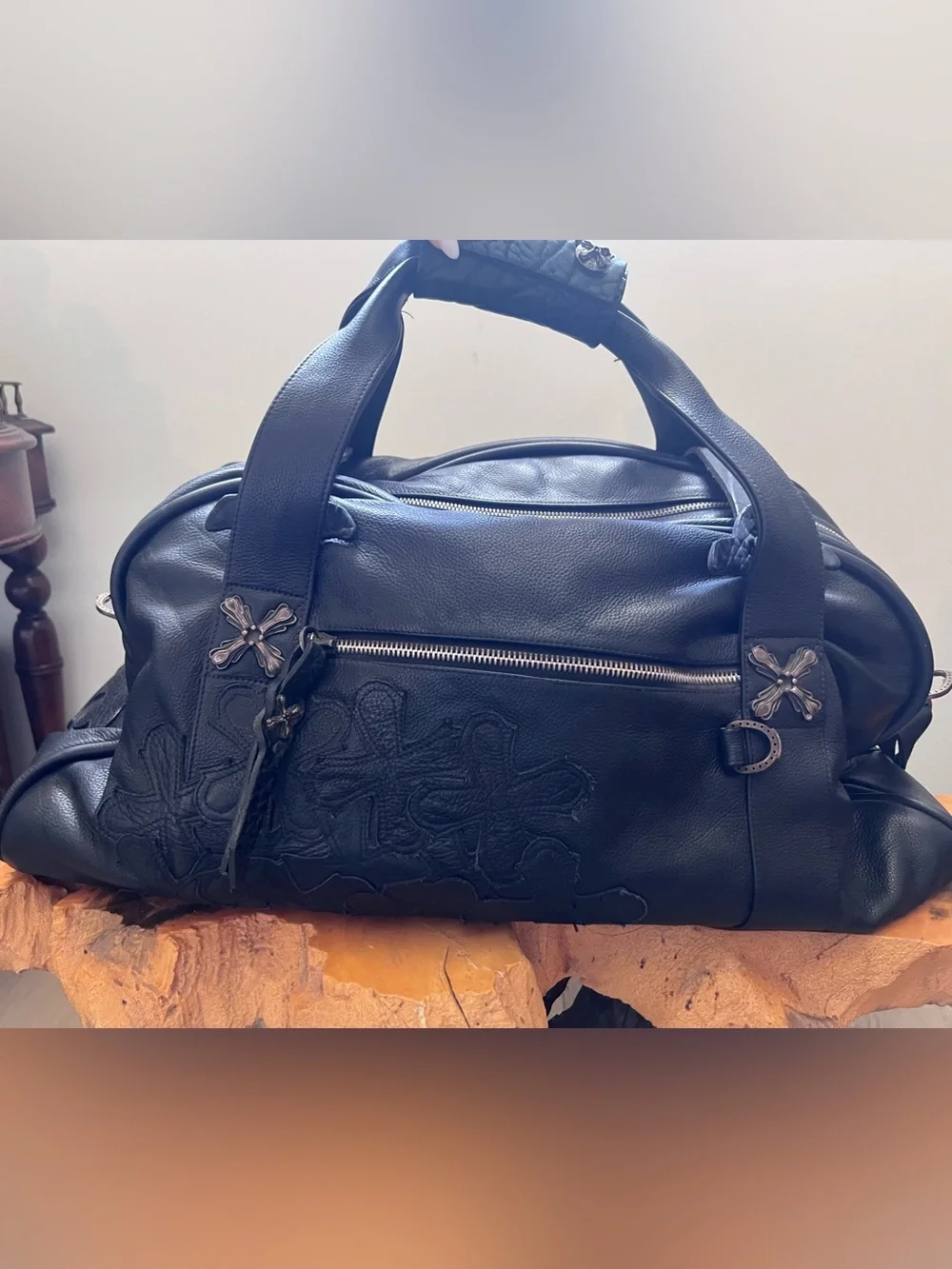 SOFFER ARI Large Duffel Preferable N.C. Silver with Black Rhodium Finish.